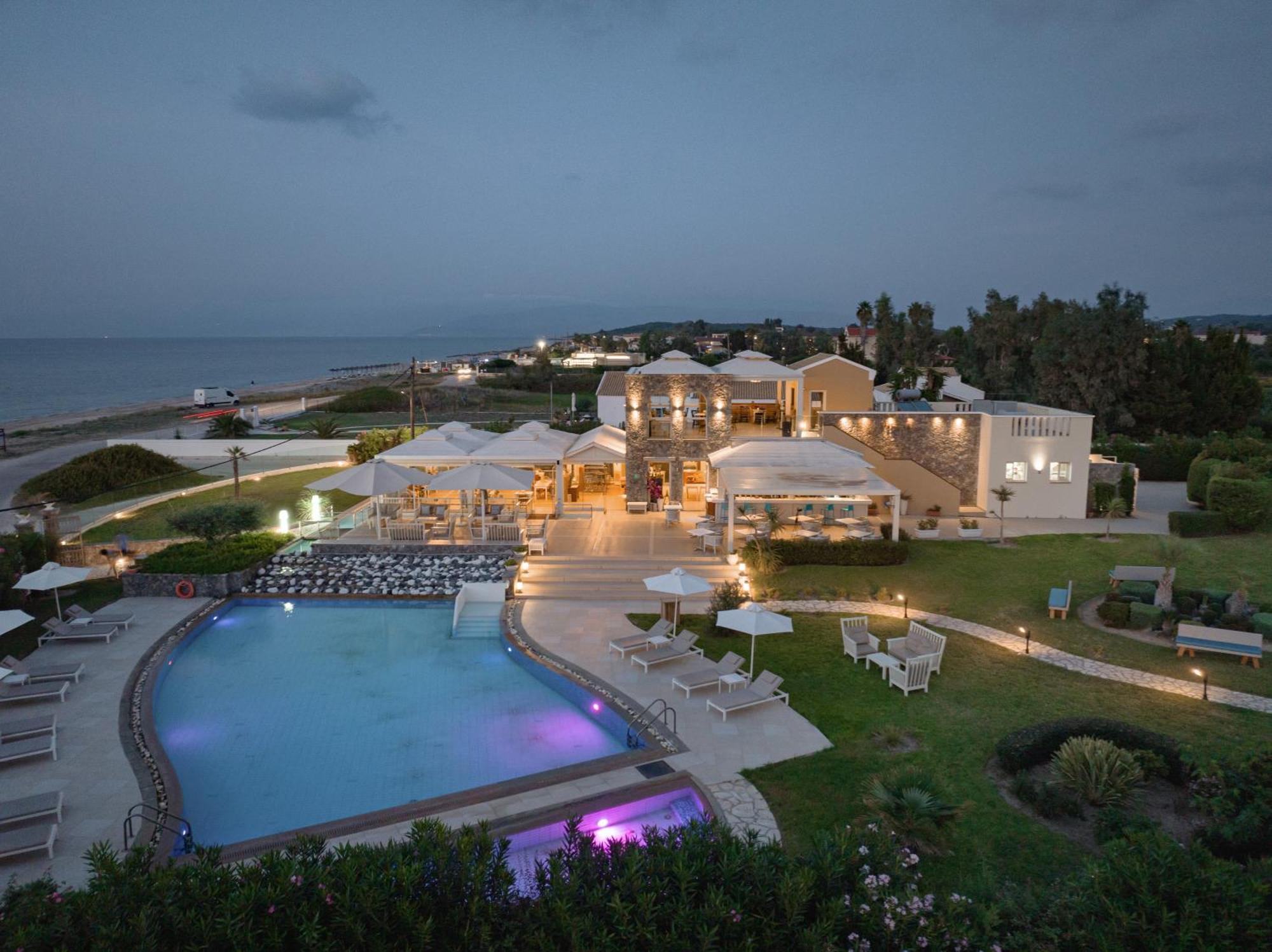 Restia Suites Exclusive Resort -Adults Only Almiros Beach Exterior foto